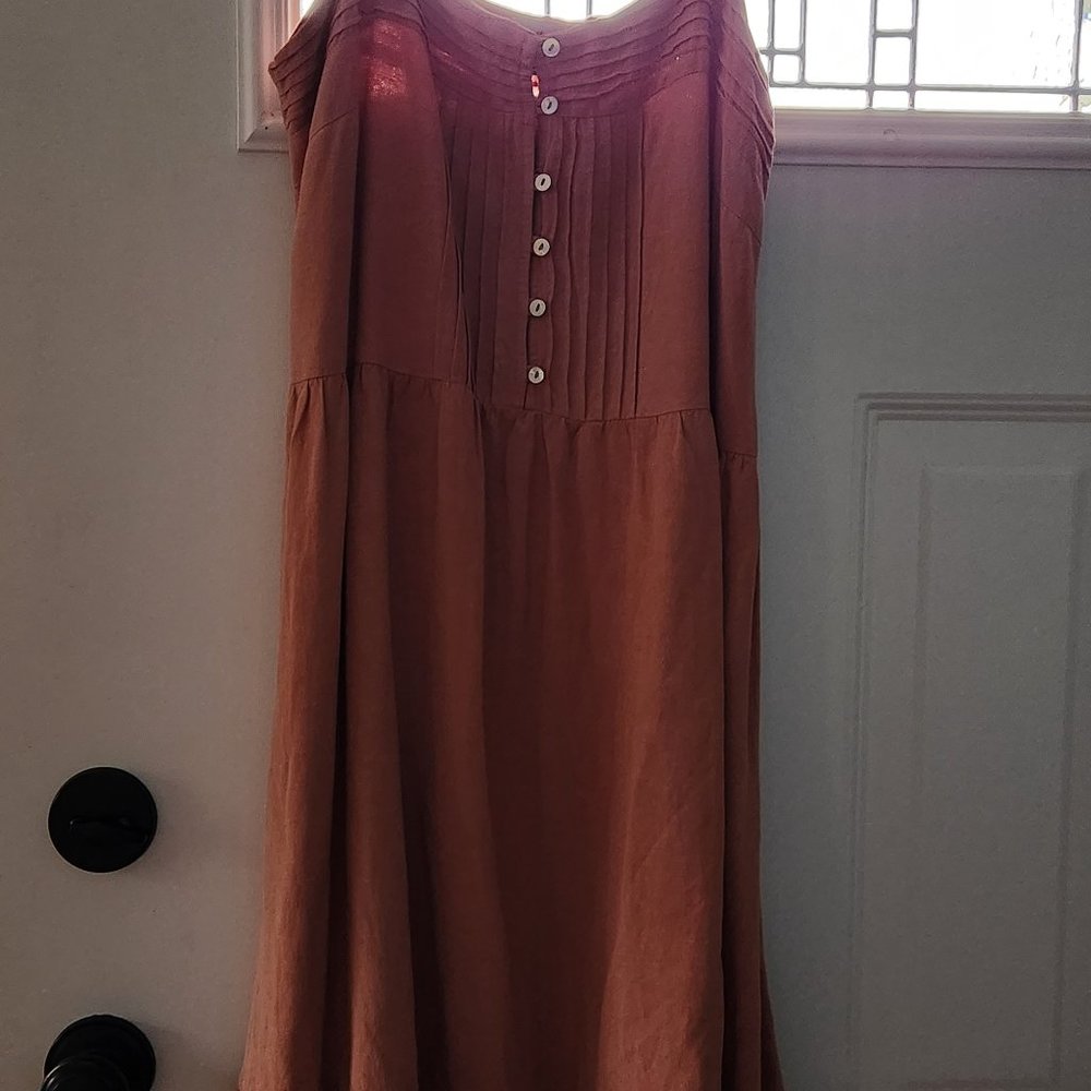 Dress - Picture 5 of 8